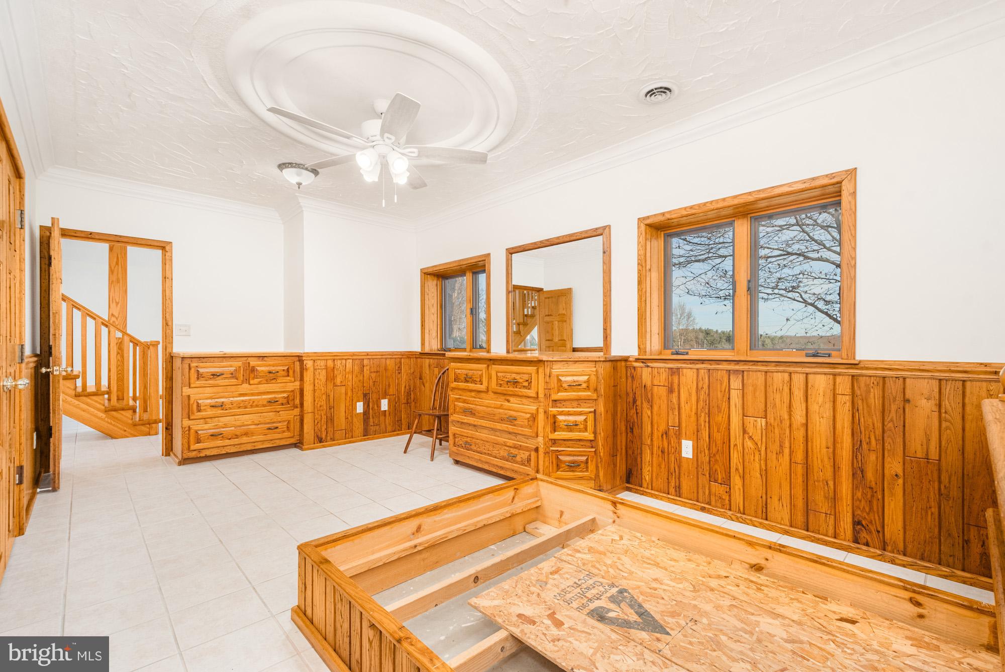 WHITE ROCK - Residential