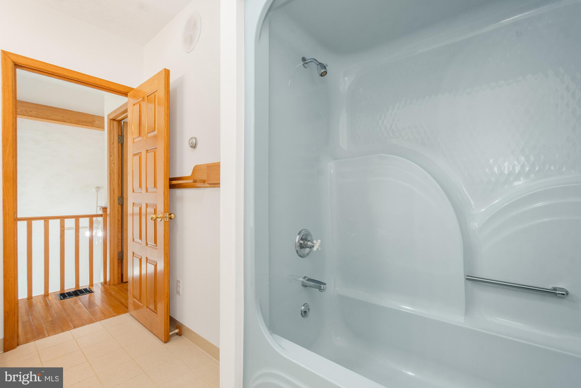 WHITE ROCK - Residential