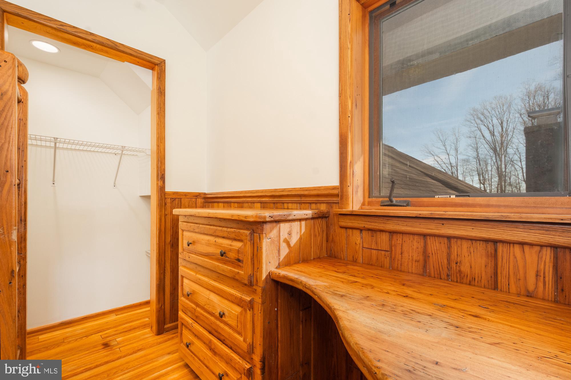 WHITE ROCK - Residential