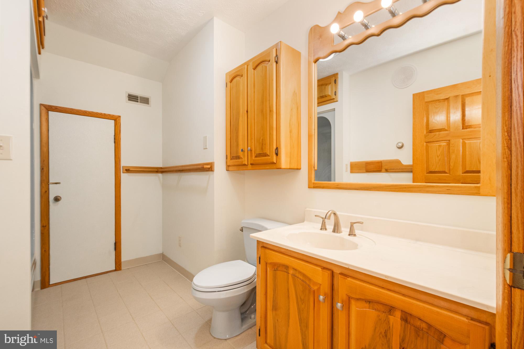 WHITE ROCK - Residential