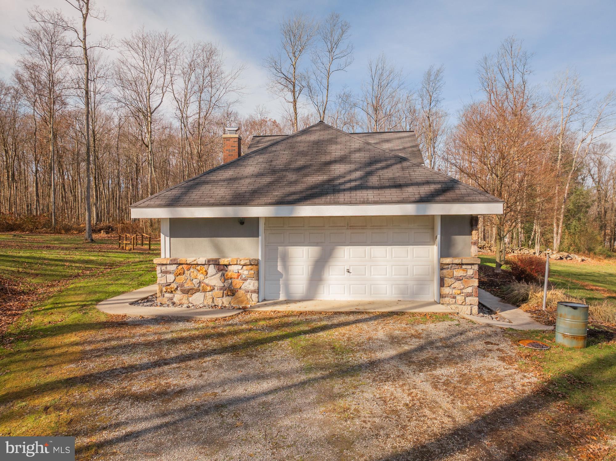 WHITE ROCK - Residential