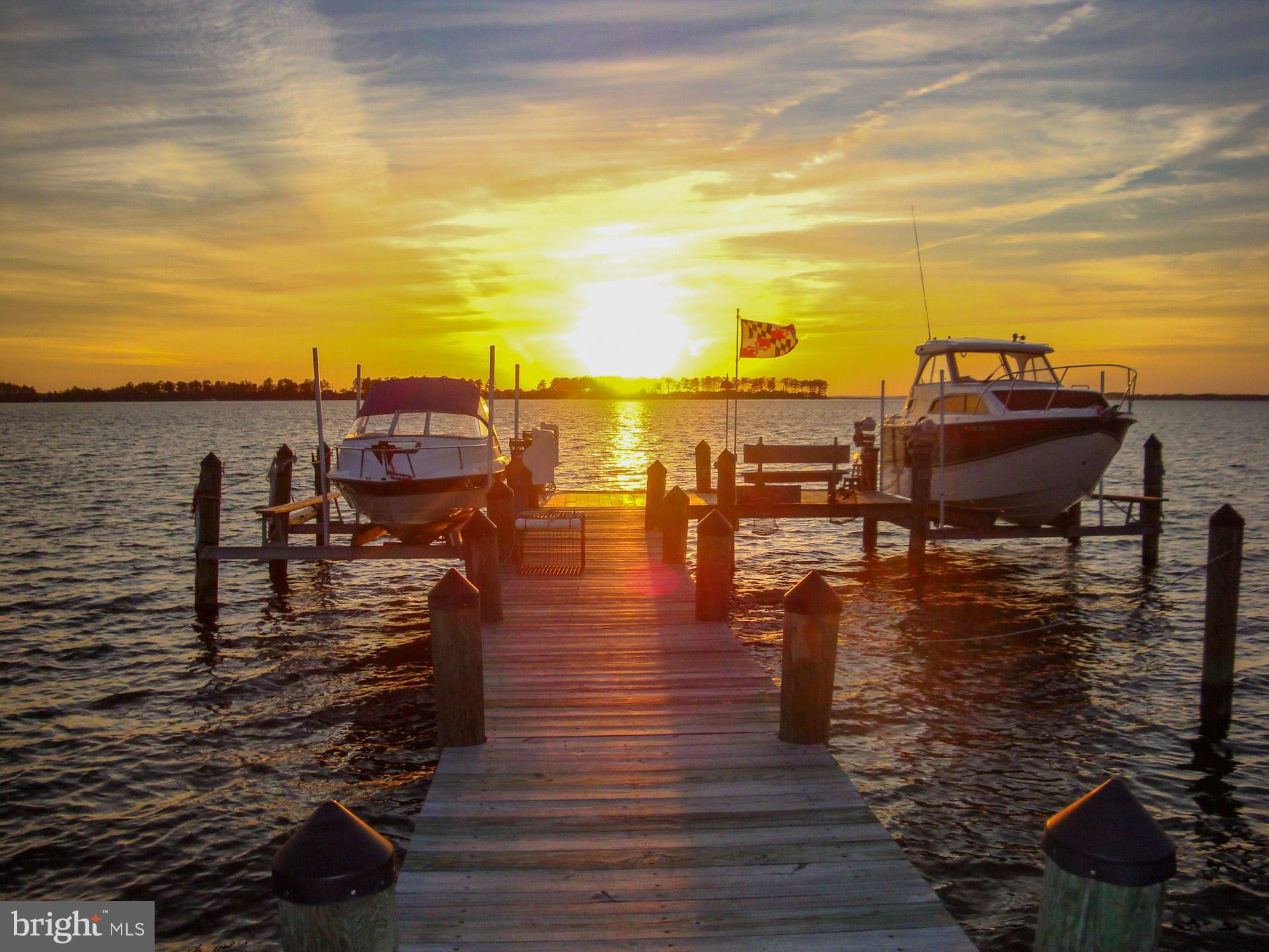 TOWN POINT ESTATES - Residential