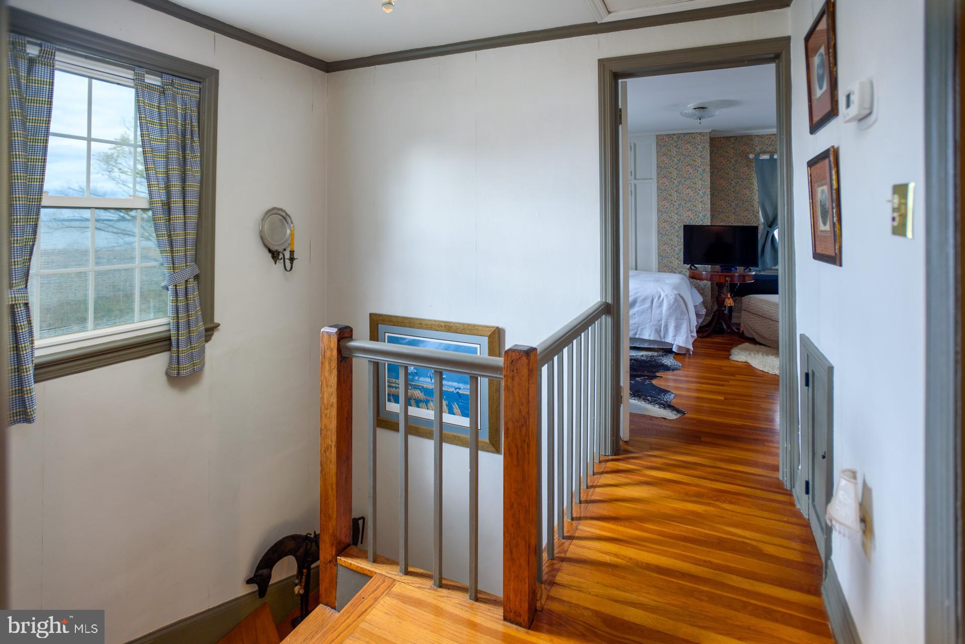 TOWN POINT ESTATES - Residential