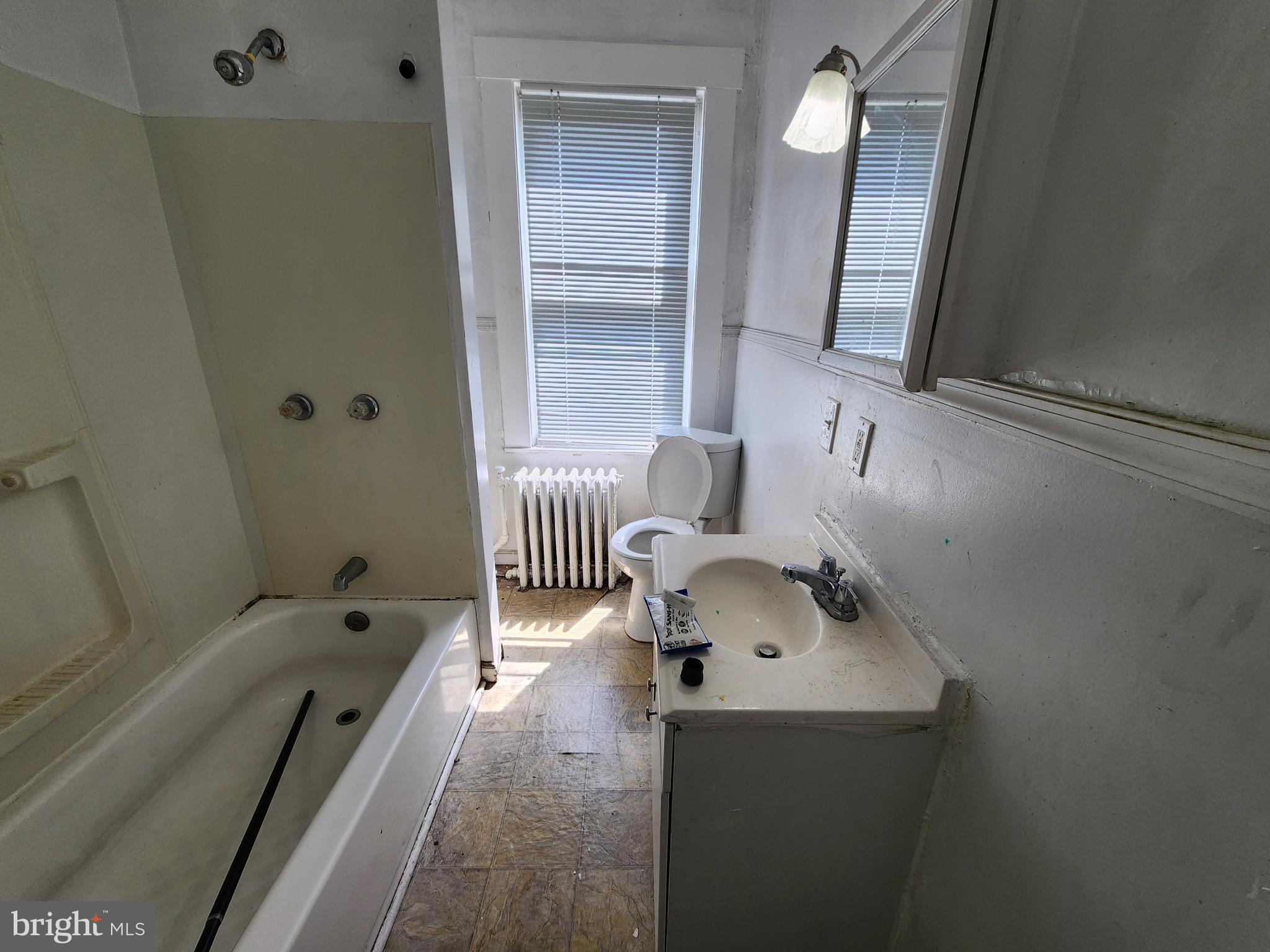 MADISON EASTEND - Residential