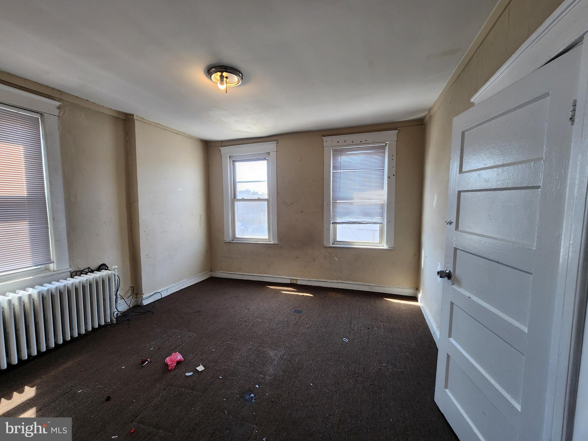 MADISON EASTEND - Residential