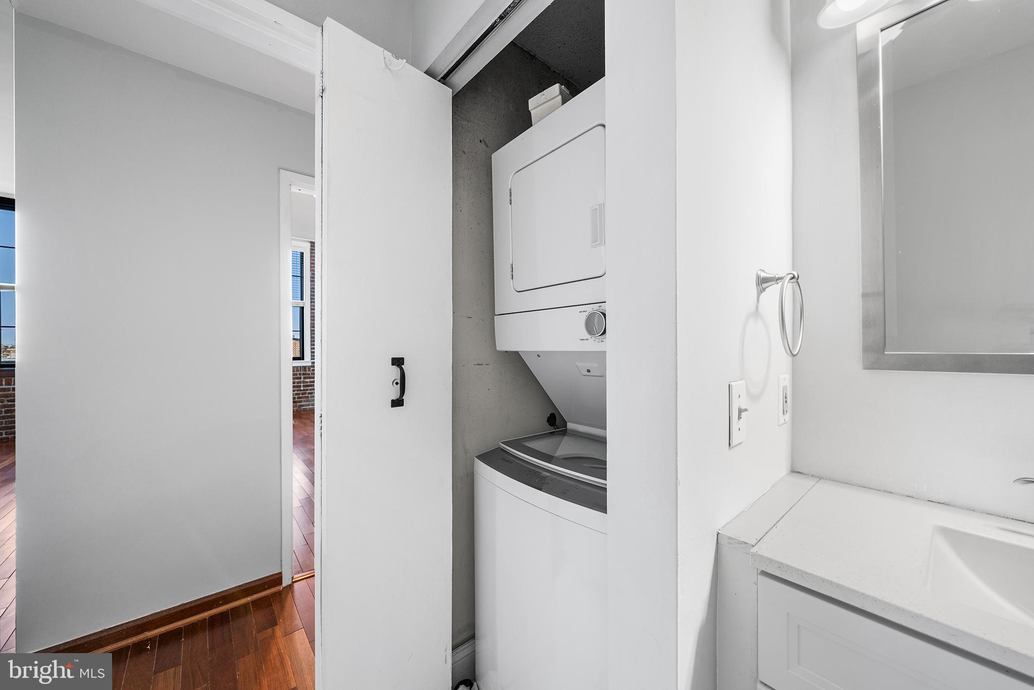 OLD CITY - Residential