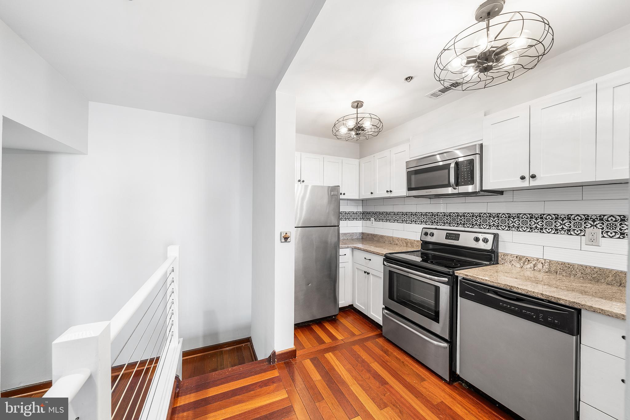 OLD CITY - Residential