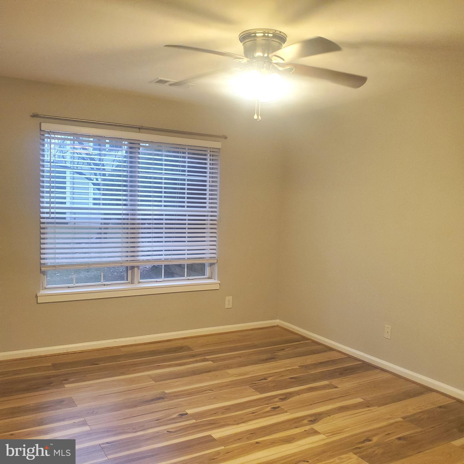 STRATFORD PLACE AT KINGS - Residential Lease