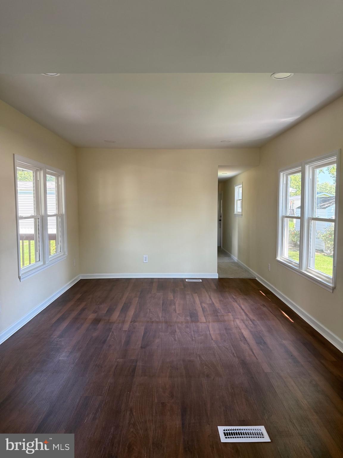 WILLIAMS ESTATES - Residential