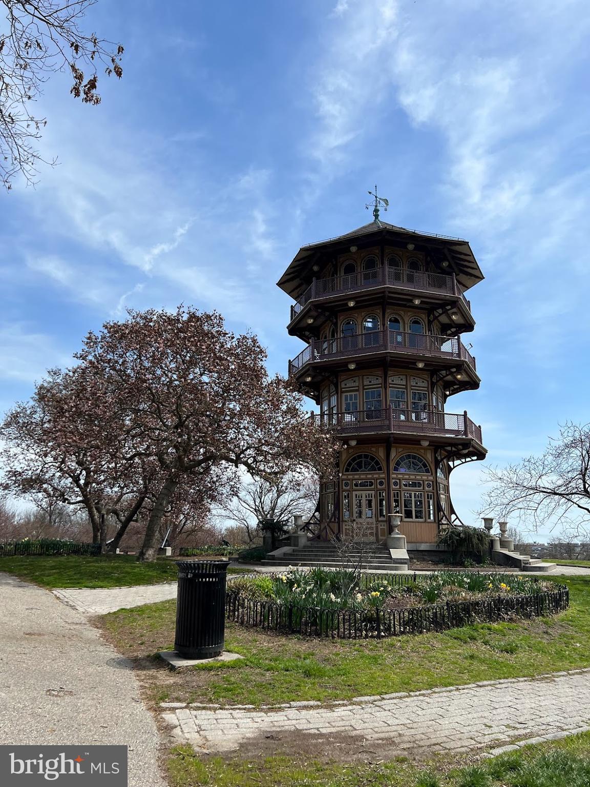 UPPER FELLS POINT - Residential