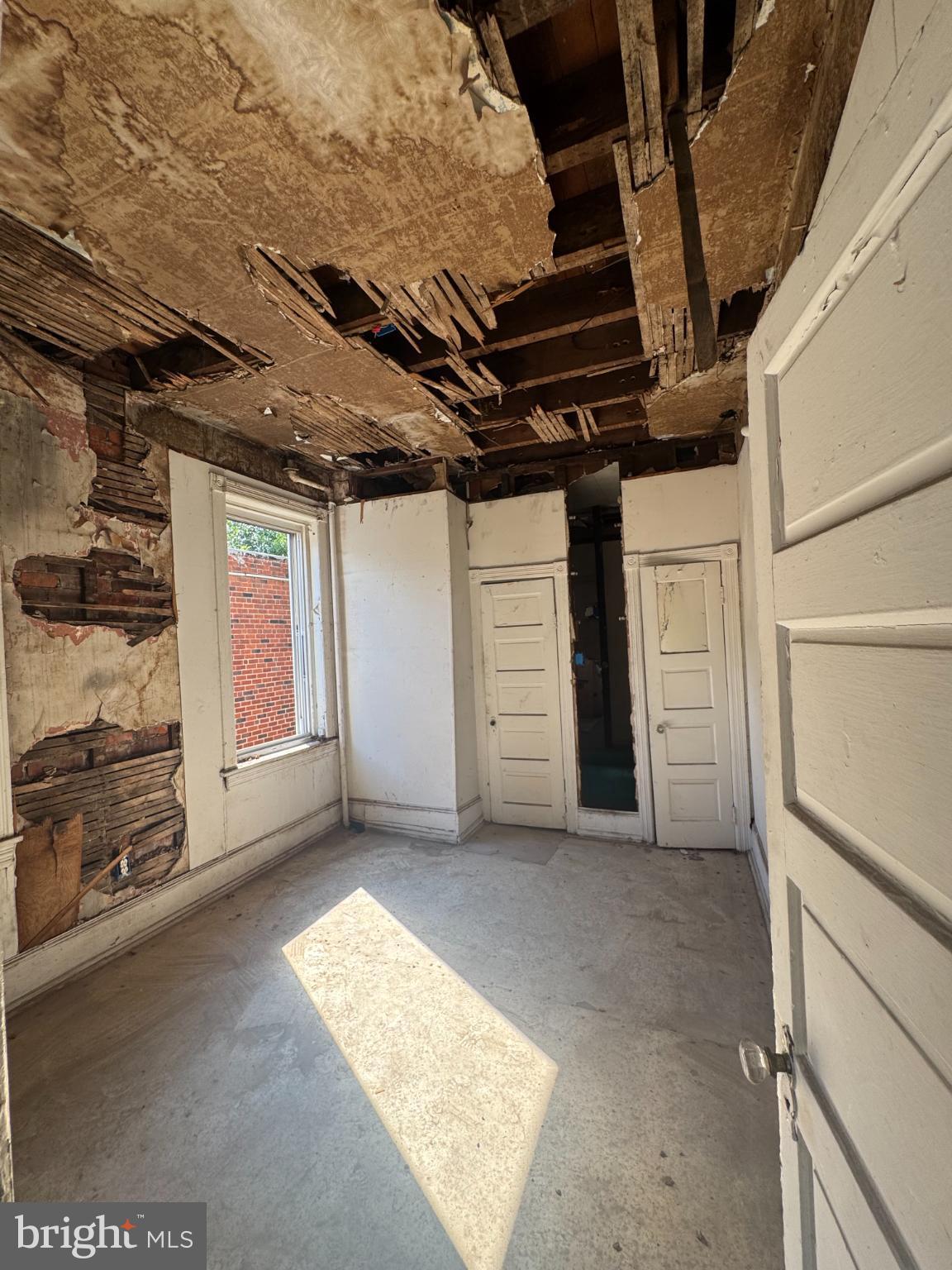 FRANKFORD - Residential Income