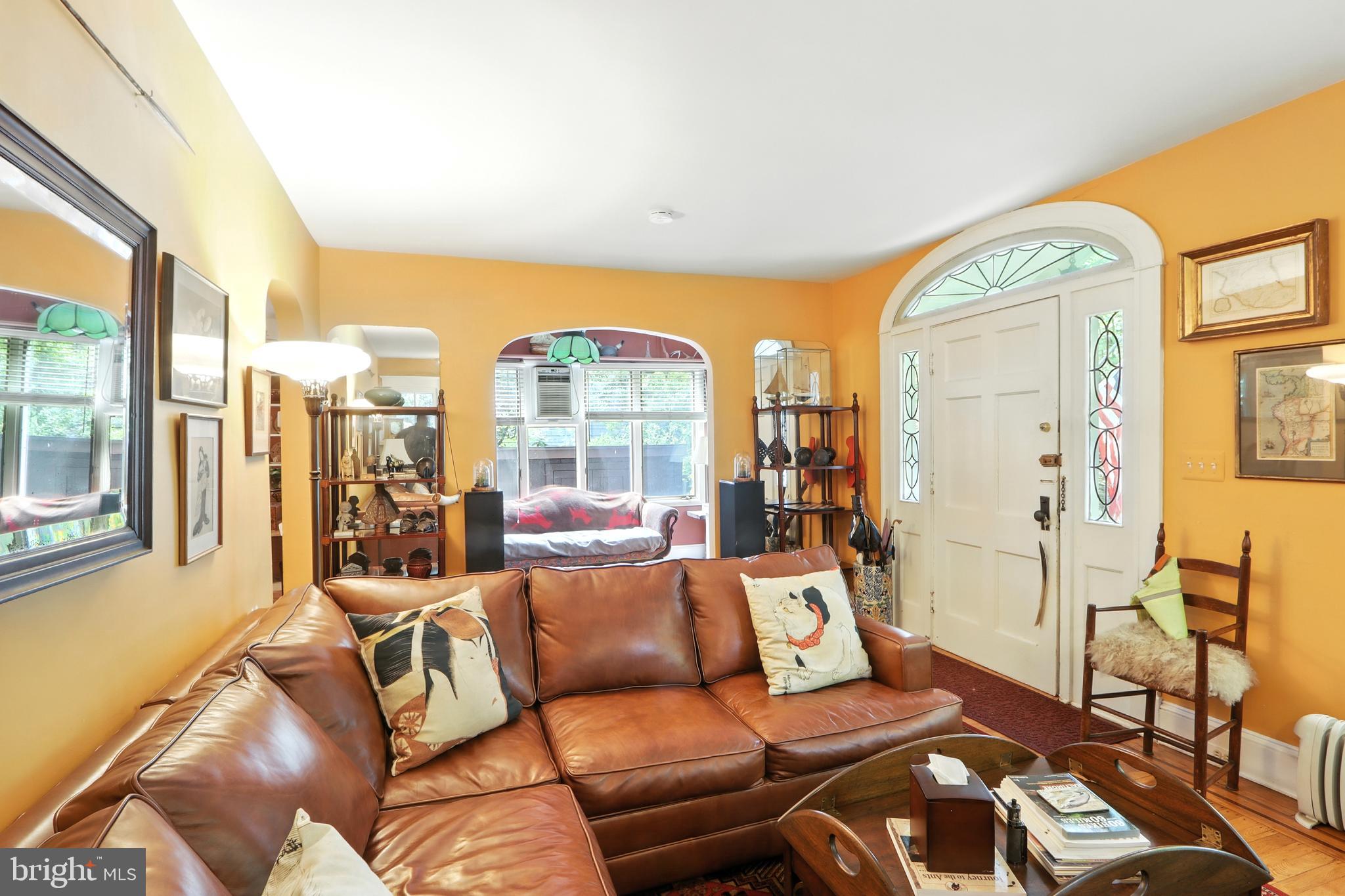MOUNT WASHINGTON - Residential