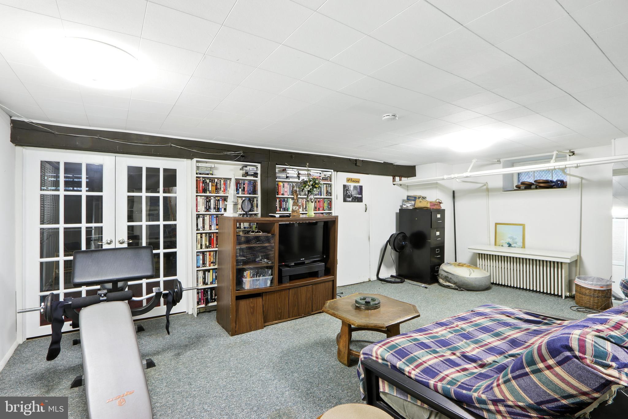 MOUNT WASHINGTON - Residential