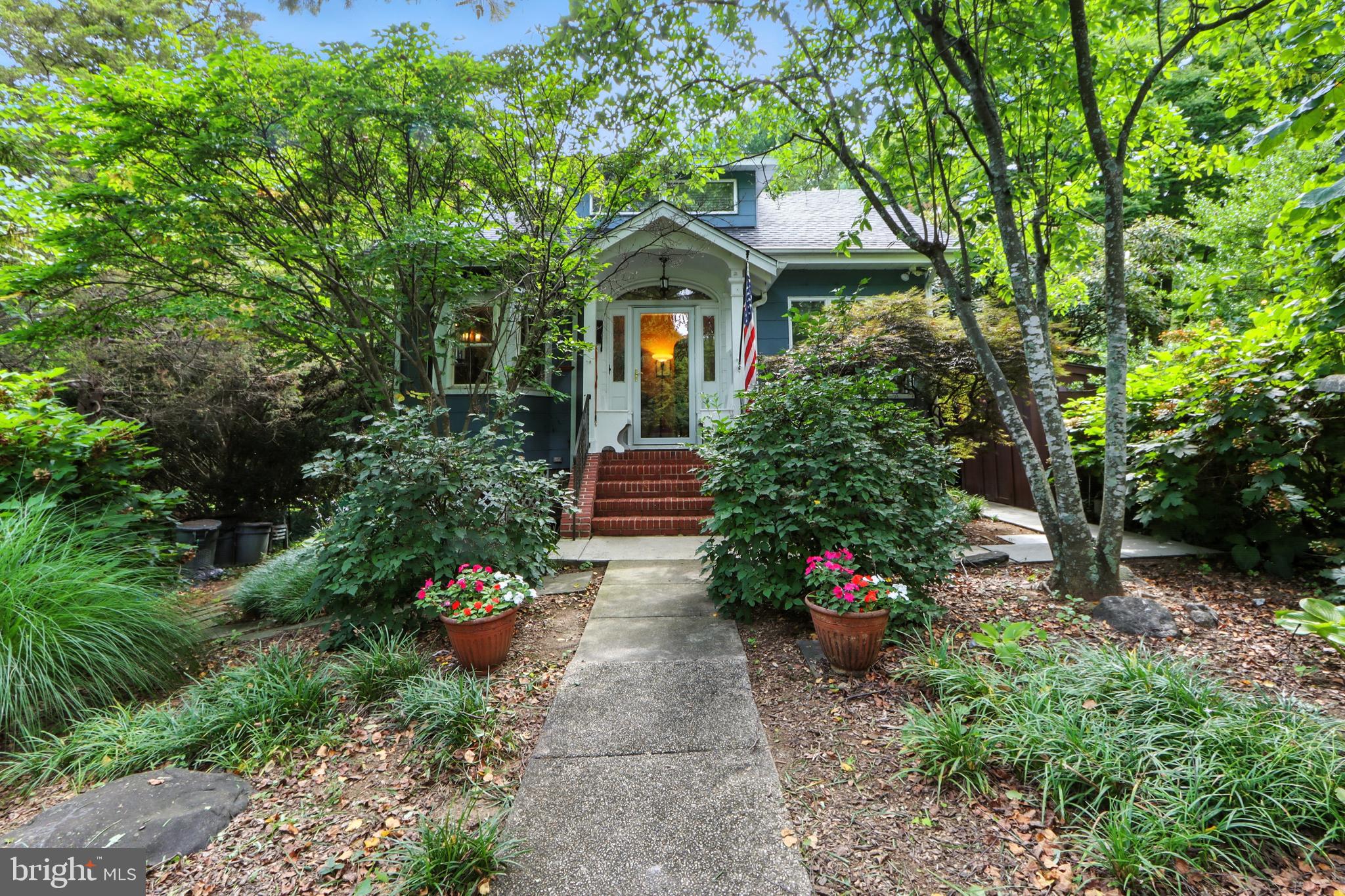 MOUNT WASHINGTON - Residential