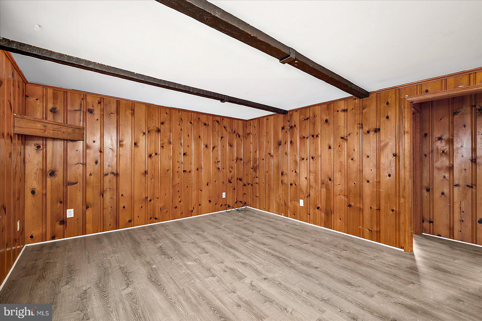 CAINE WOODS - Residential