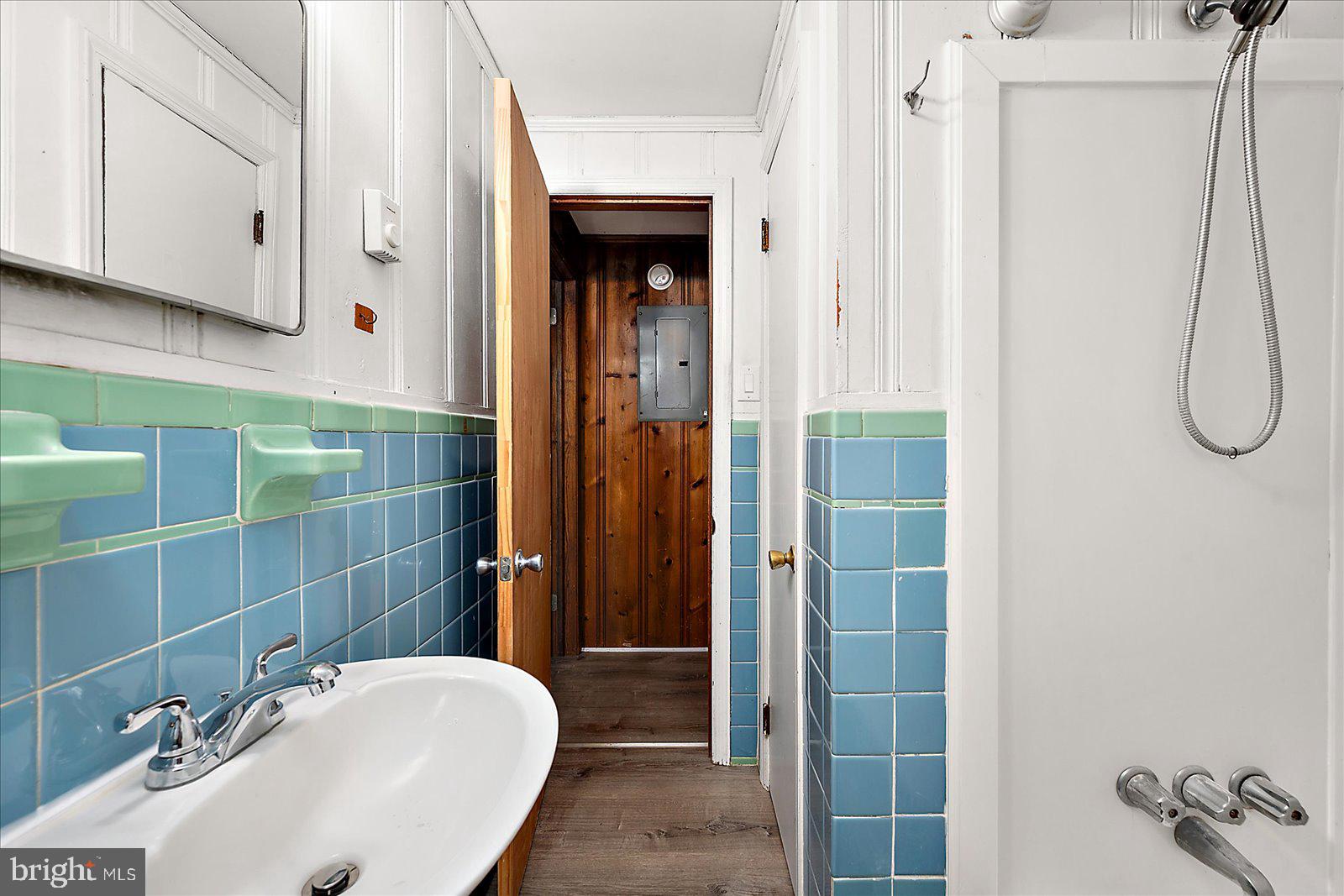 CAINE WOODS - Residential