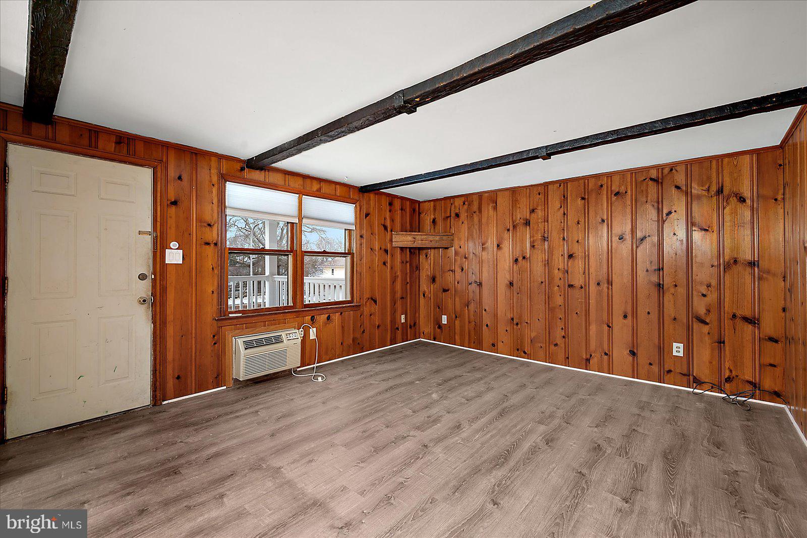 CAINE WOODS - Residential