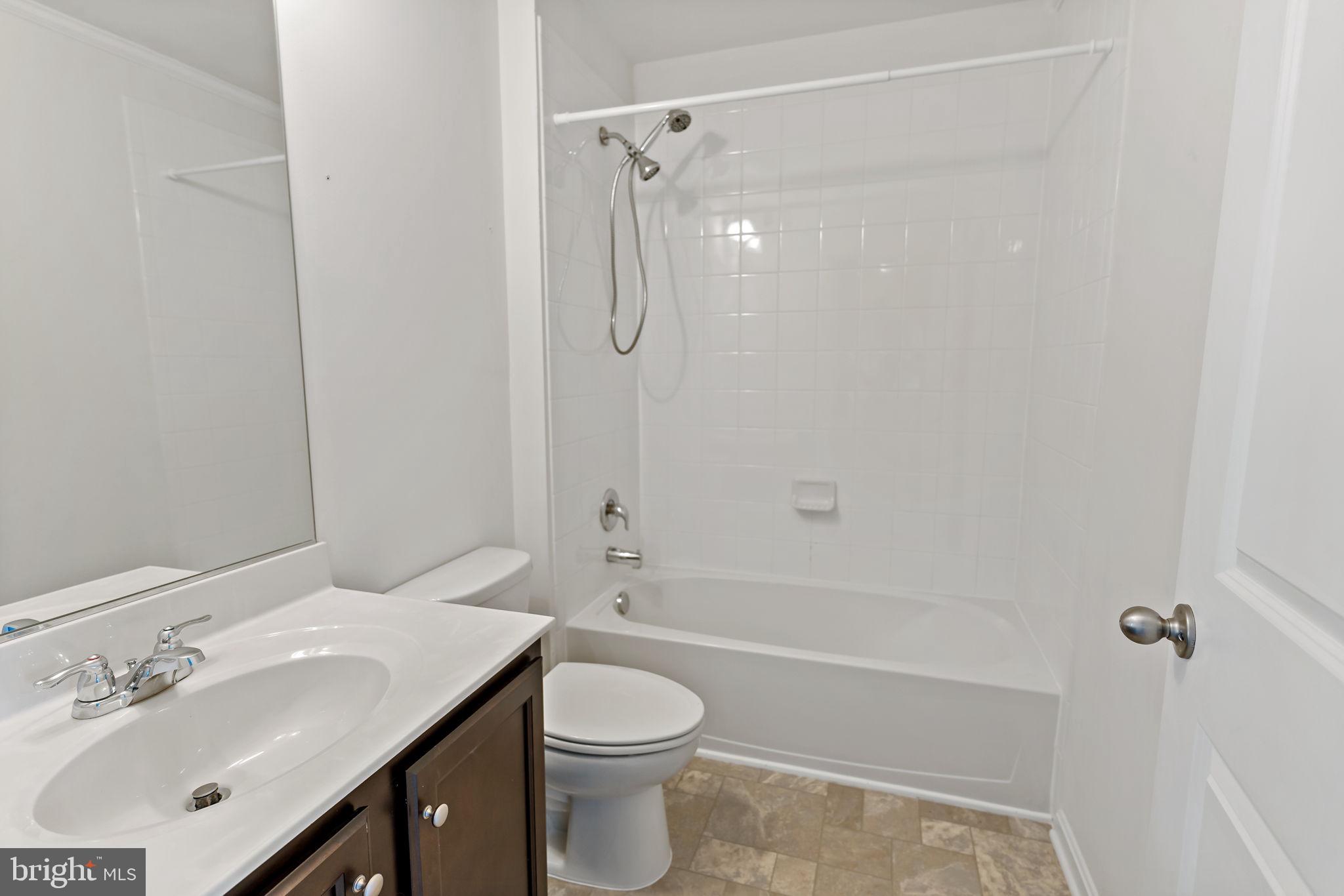 BERKELEY RIDGE - Residential Lease