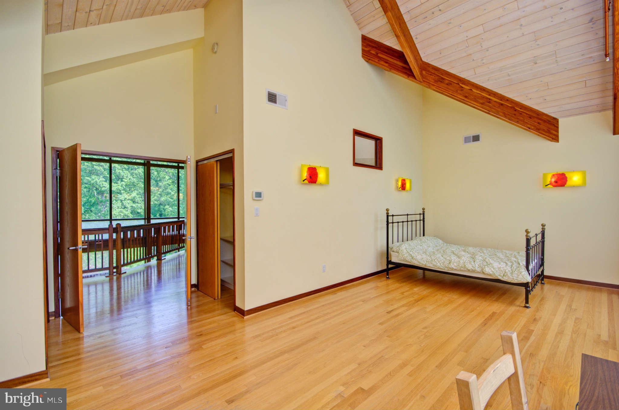 CABIN JOHN PARK - Residential