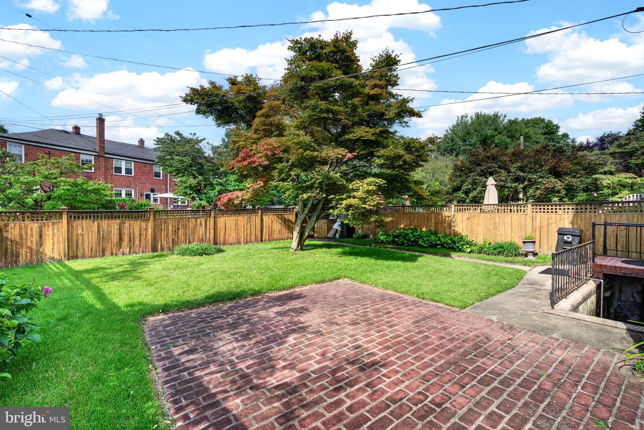 214 GAYWOOD ROAD