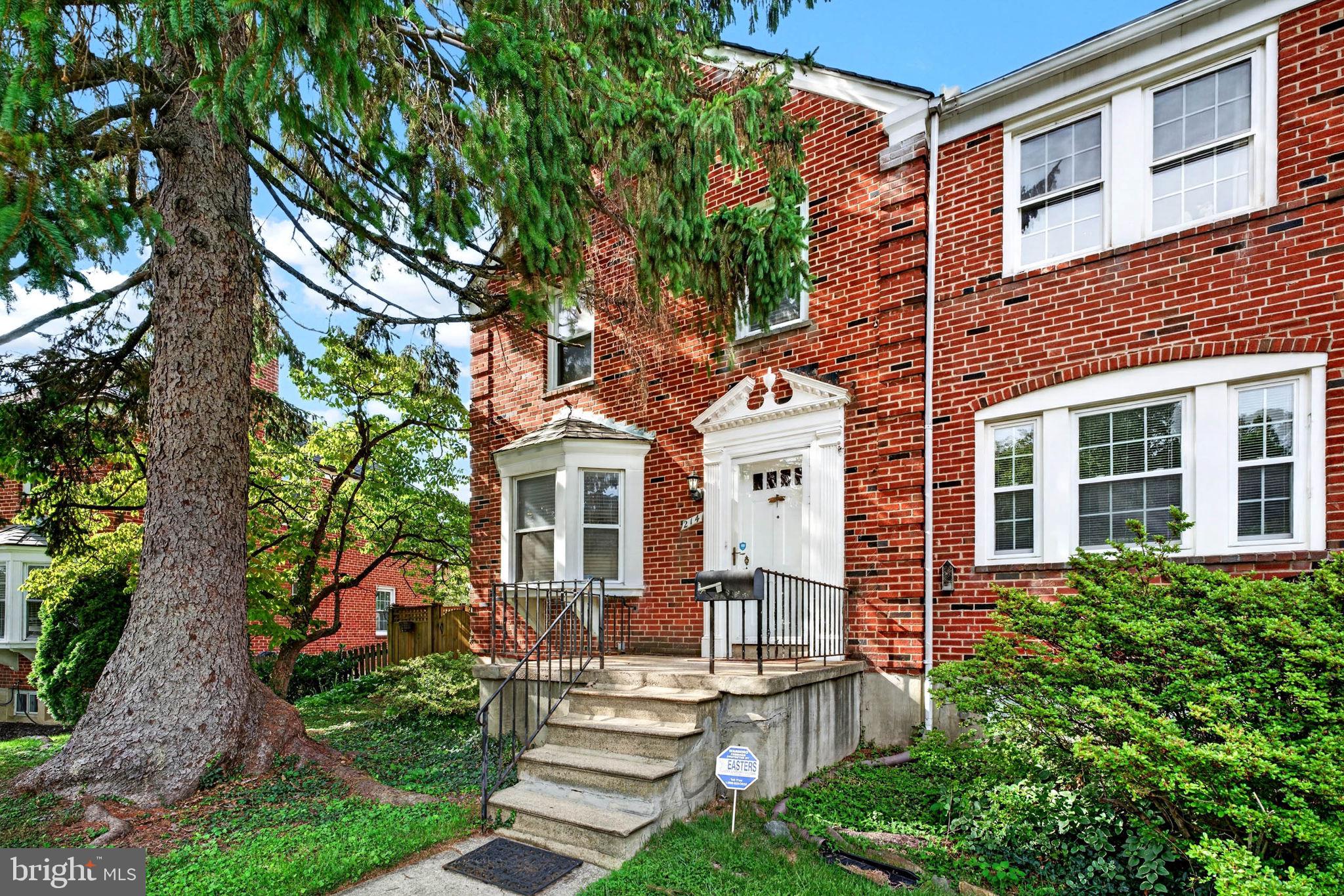 214 GAYWOOD ROAD
