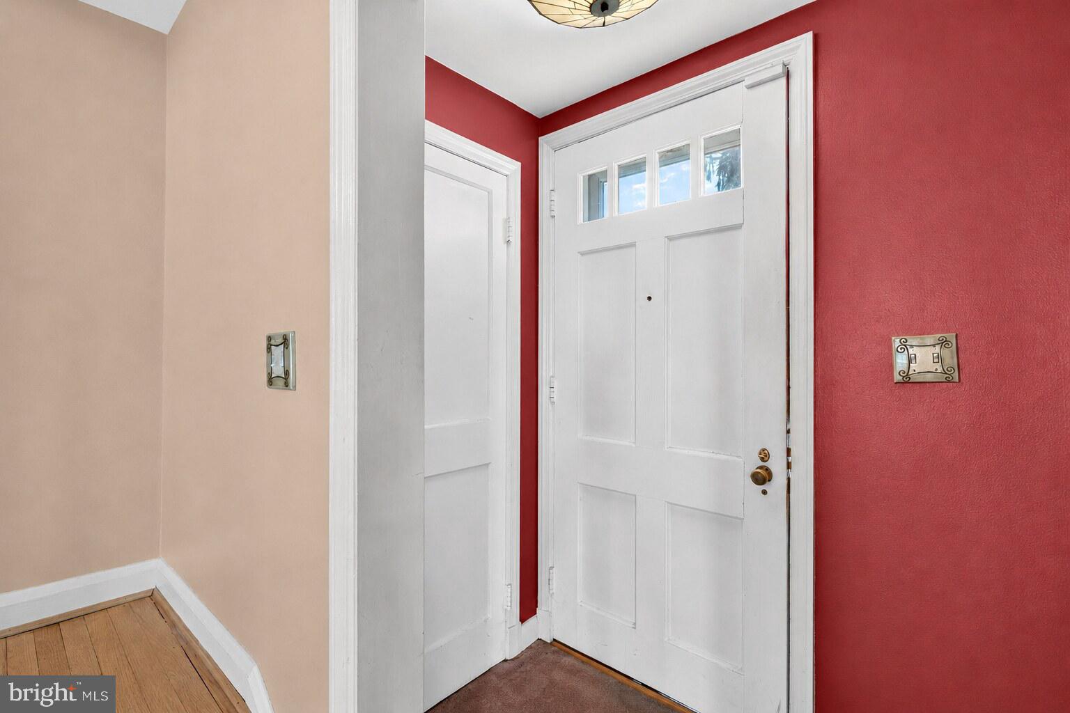 214 GAYWOOD ROAD