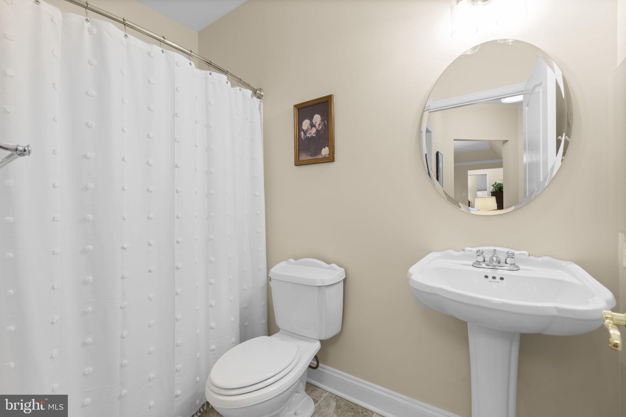 FIELDSTONE - Residential