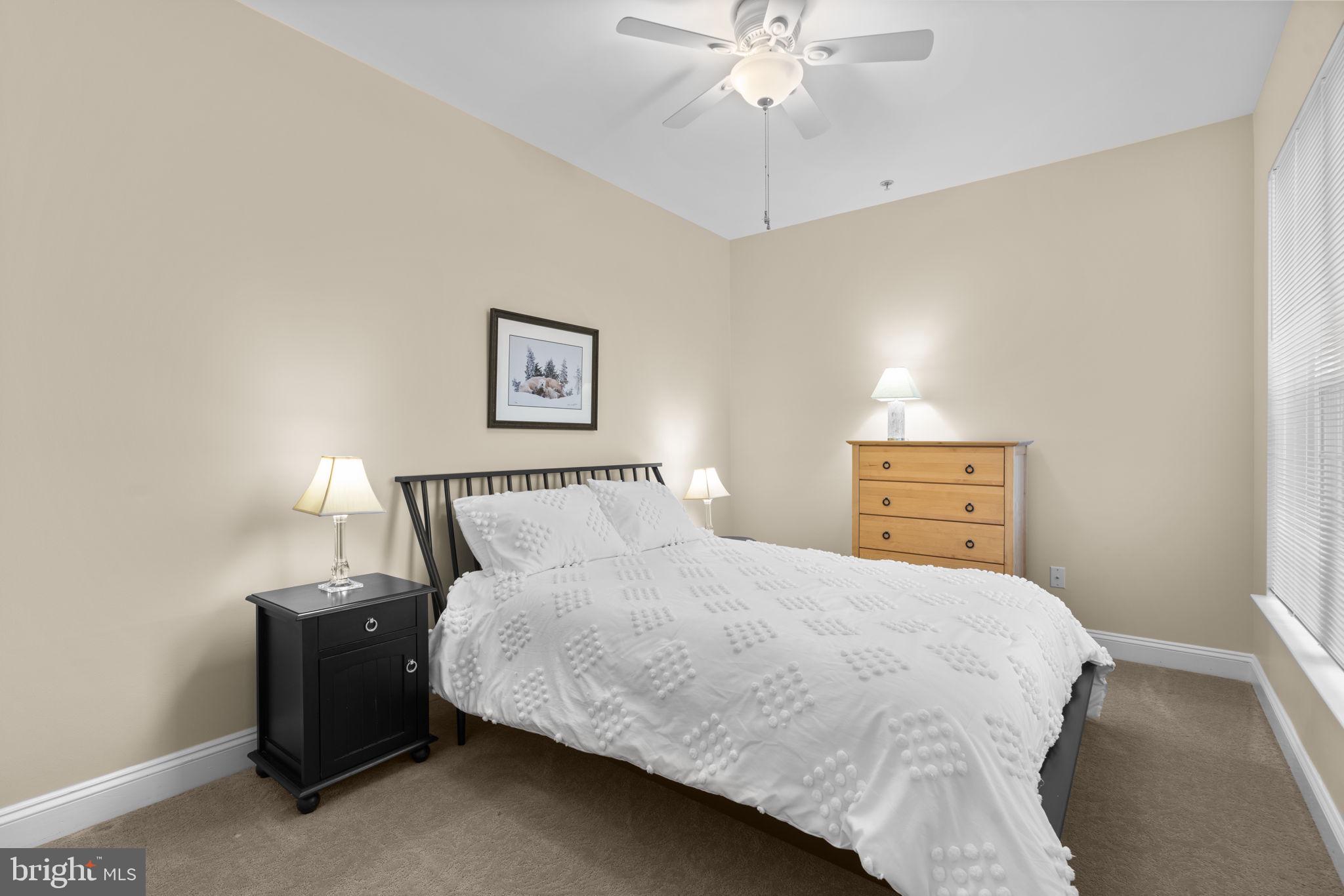 FIELDSTONE - Residential