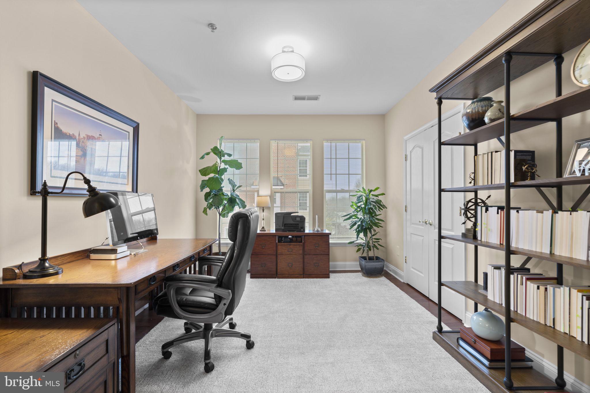 FIELDSTONE - Residential