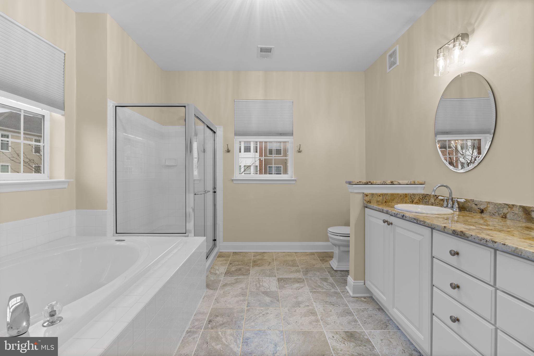 FIELDSTONE - Residential