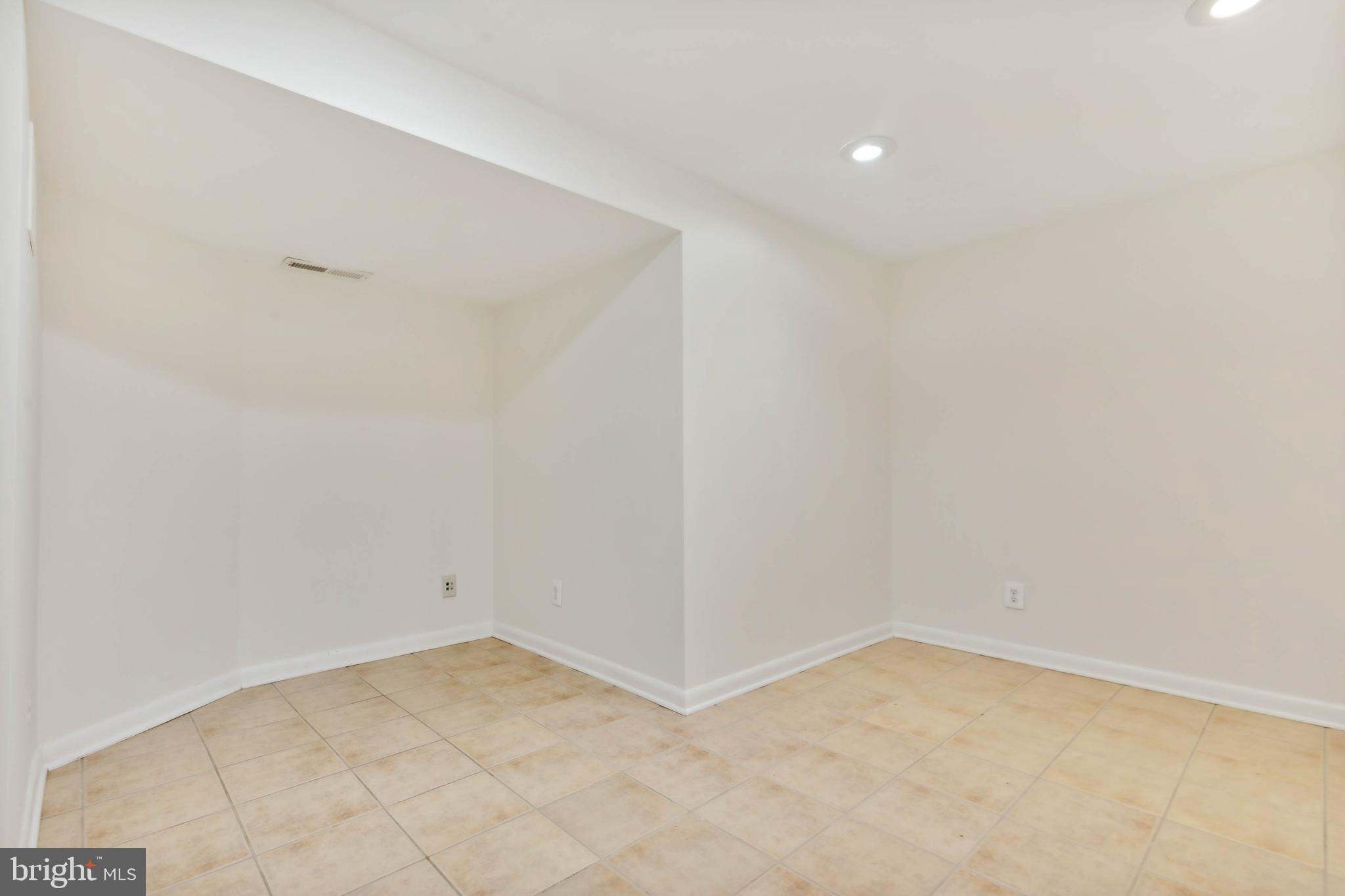 RANDOLPH HILLS - Residential