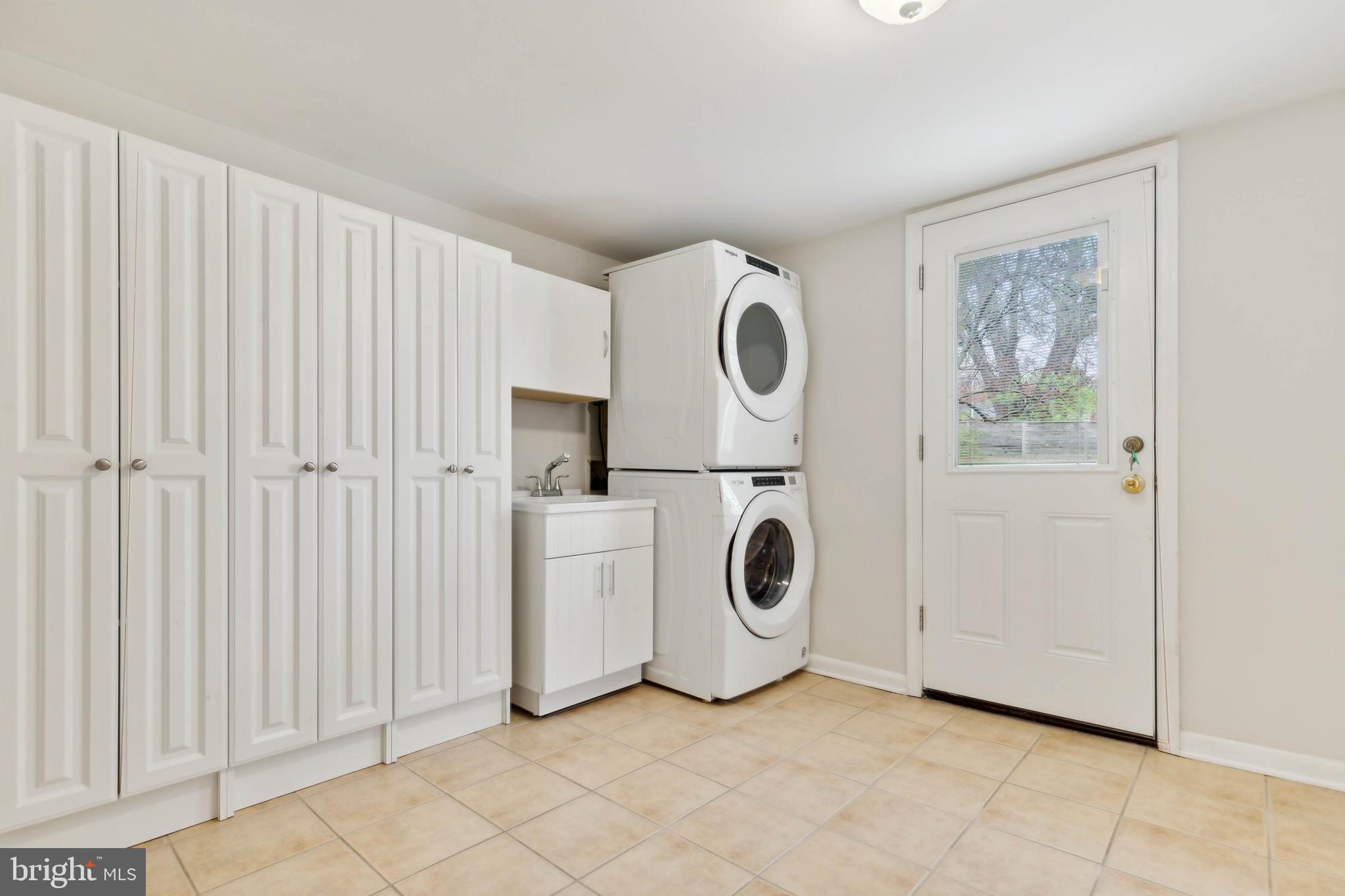 RANDOLPH HILLS - Residential