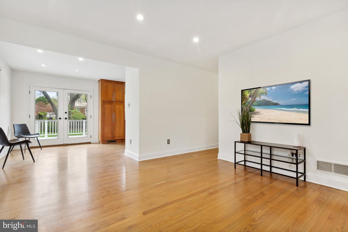 RANDOLPH HILLS - Residential