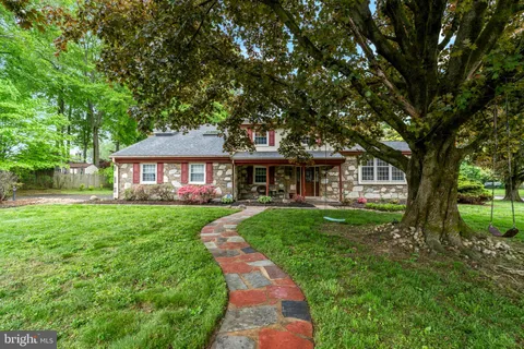 248 Clearview Avenue, Huntingdon Valley, PA 19006 - MLS#: PAMC2137810