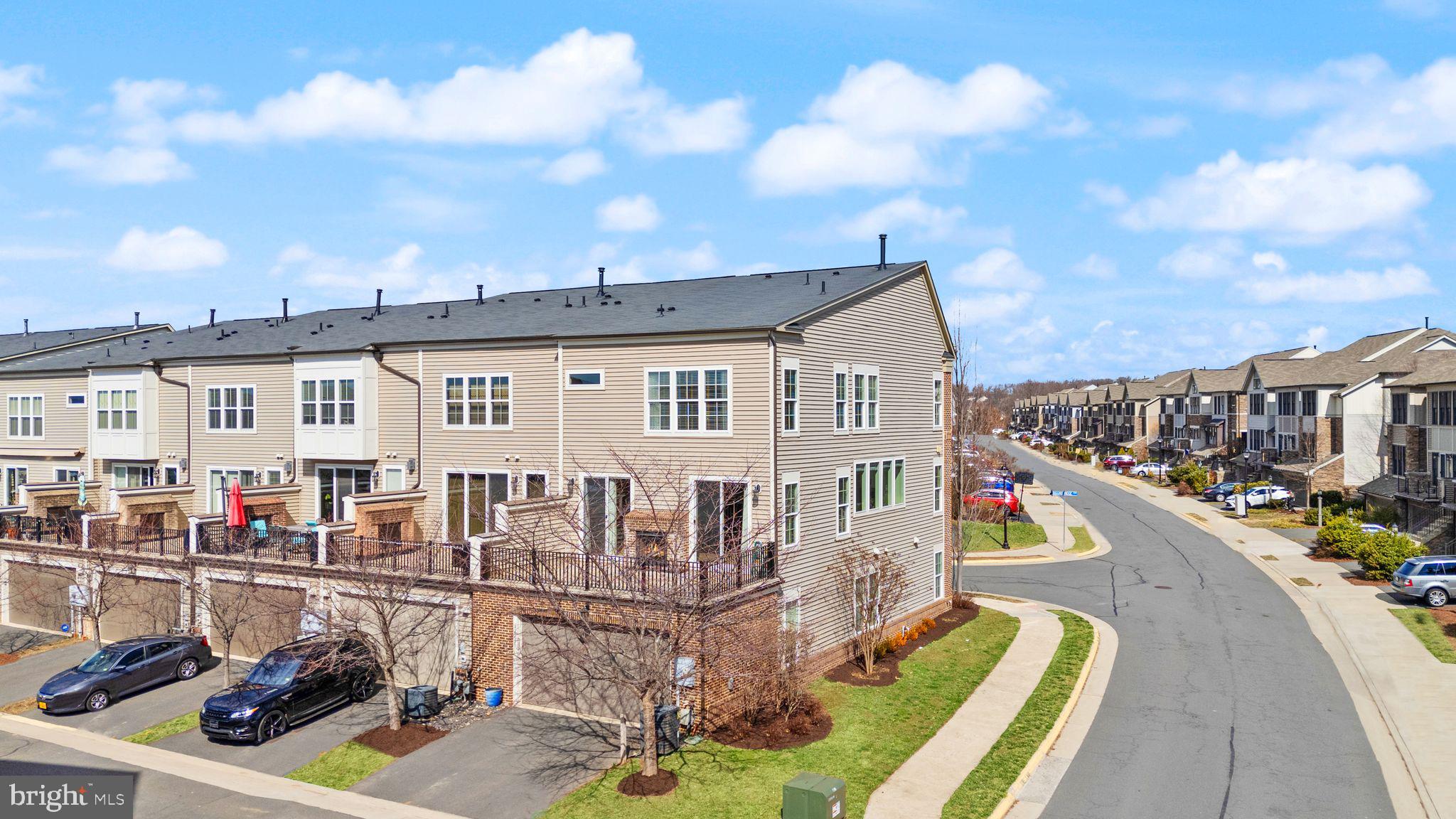 BRAMBLETON - Residential