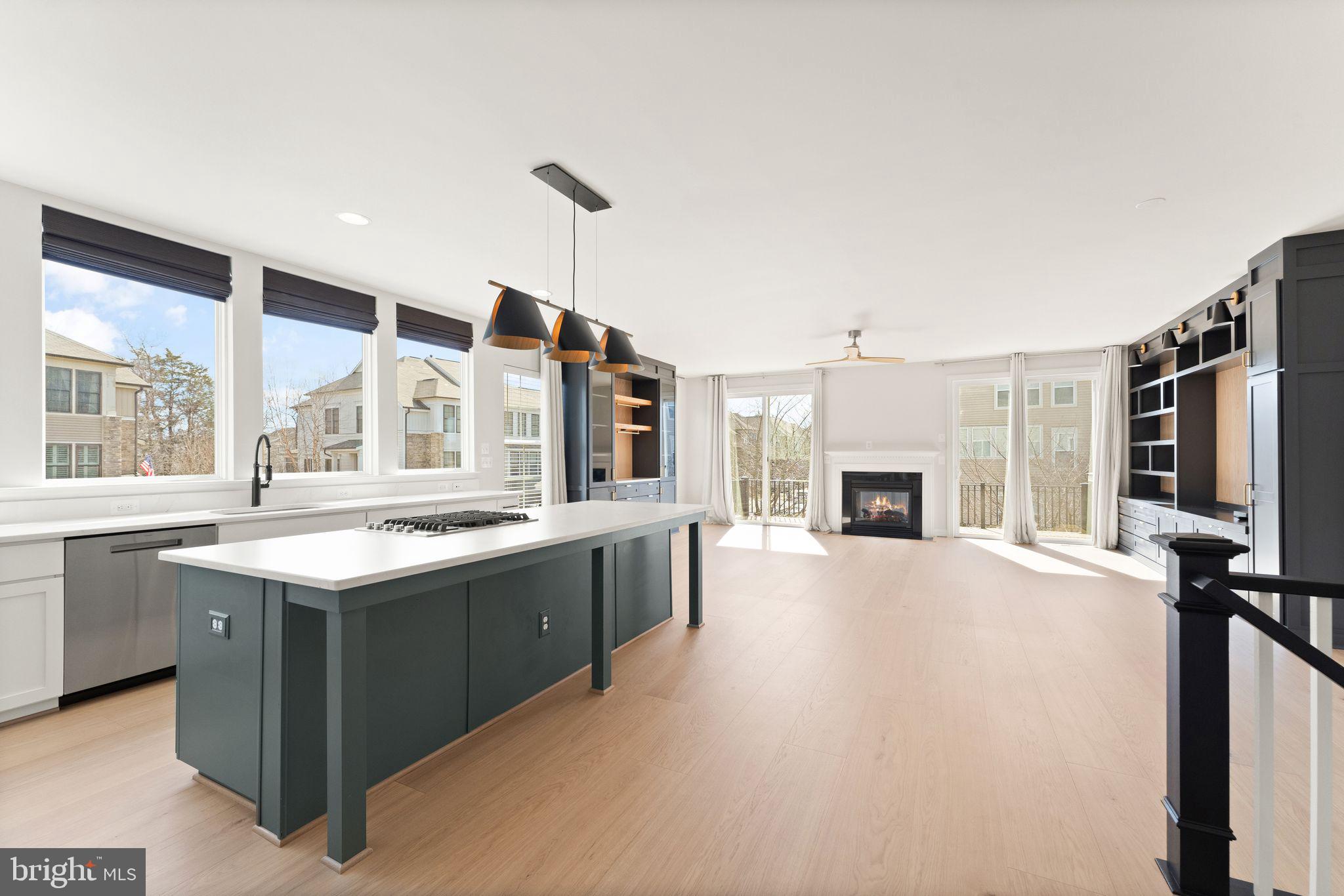 BRAMBLETON - Residential