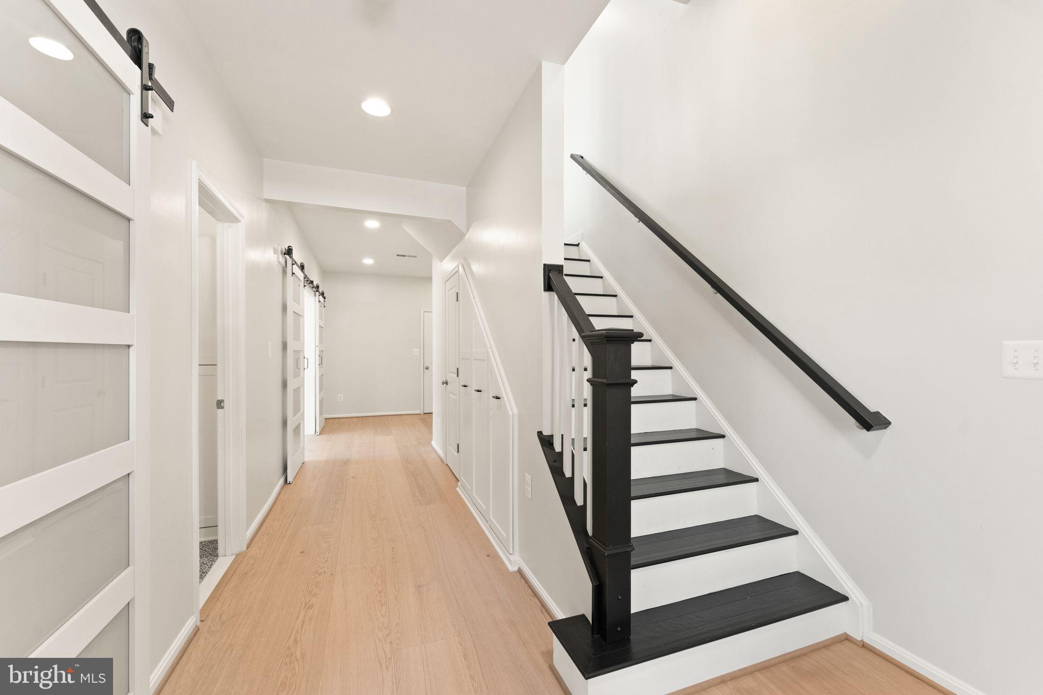 BRAMBLETON - Residential