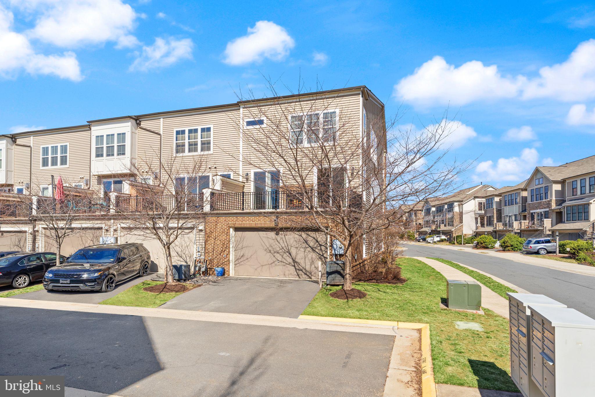 BRAMBLETON - Residential