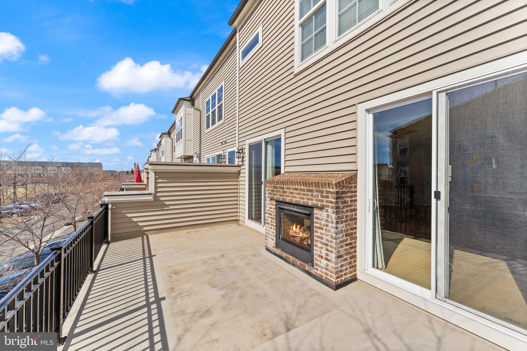 BRAMBLETON - Residential