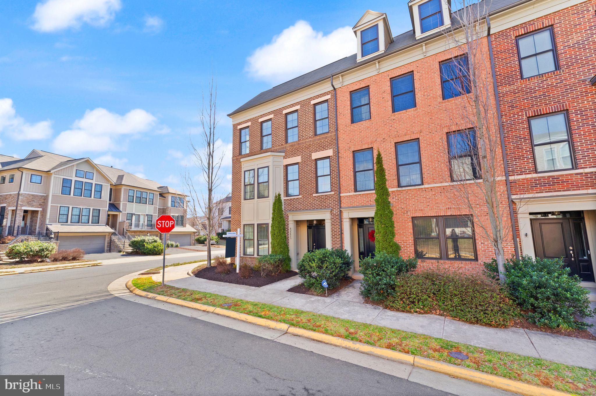 BRAMBLETON - Residential