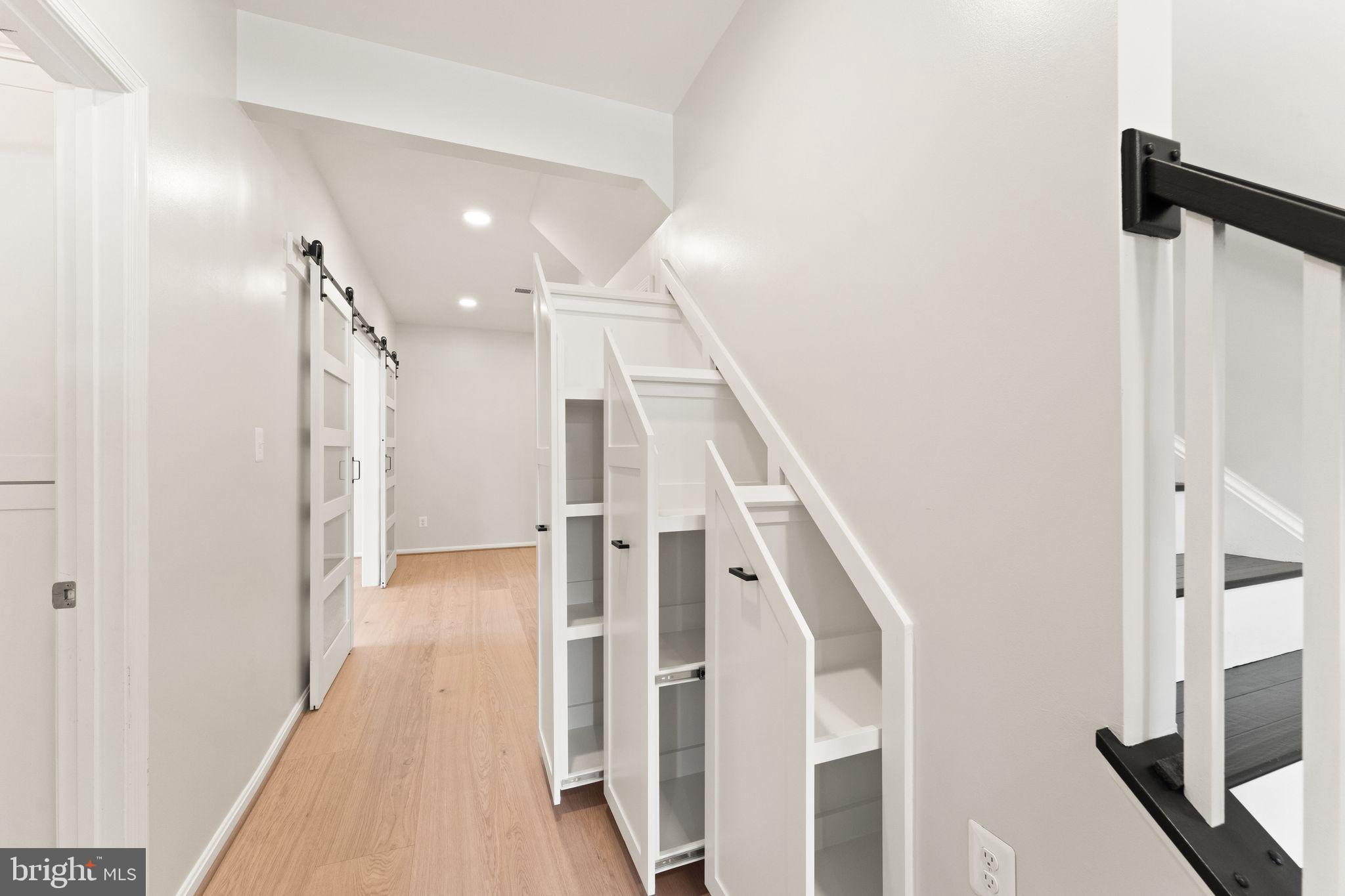 BRAMBLETON - Residential