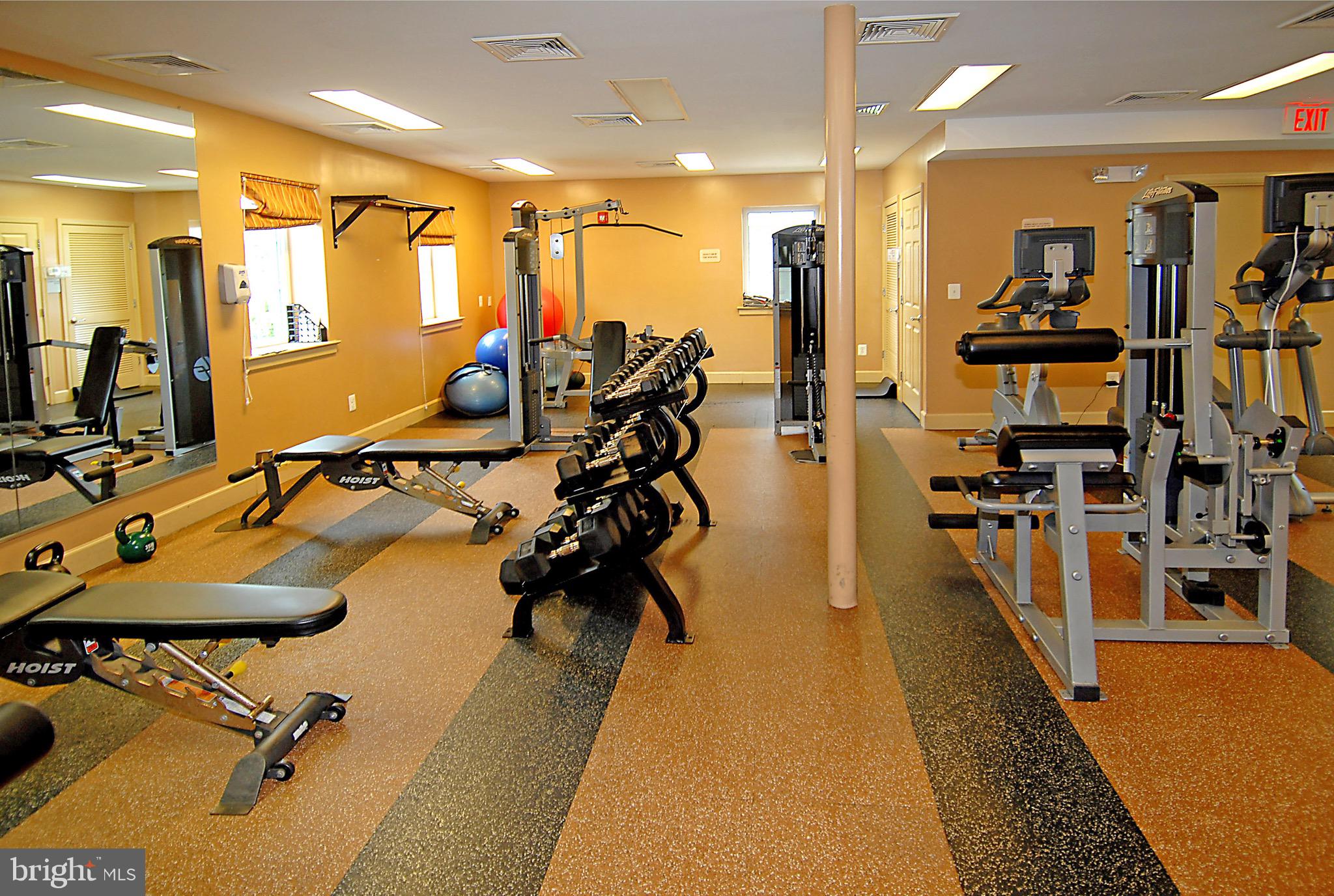 WEST VILLAGE OF SHIRLINGTON - Residential