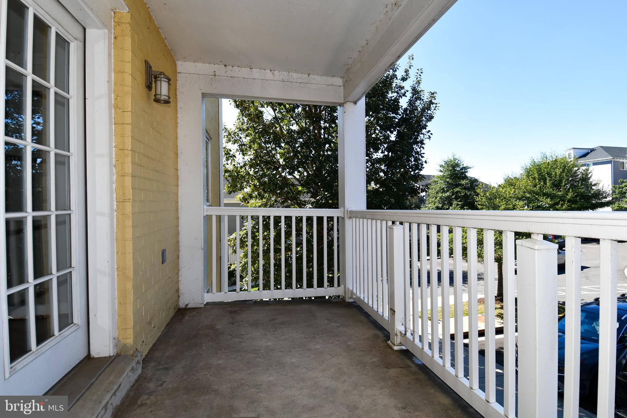 WEST VILLAGE OF SHIRLINGTON - Residential