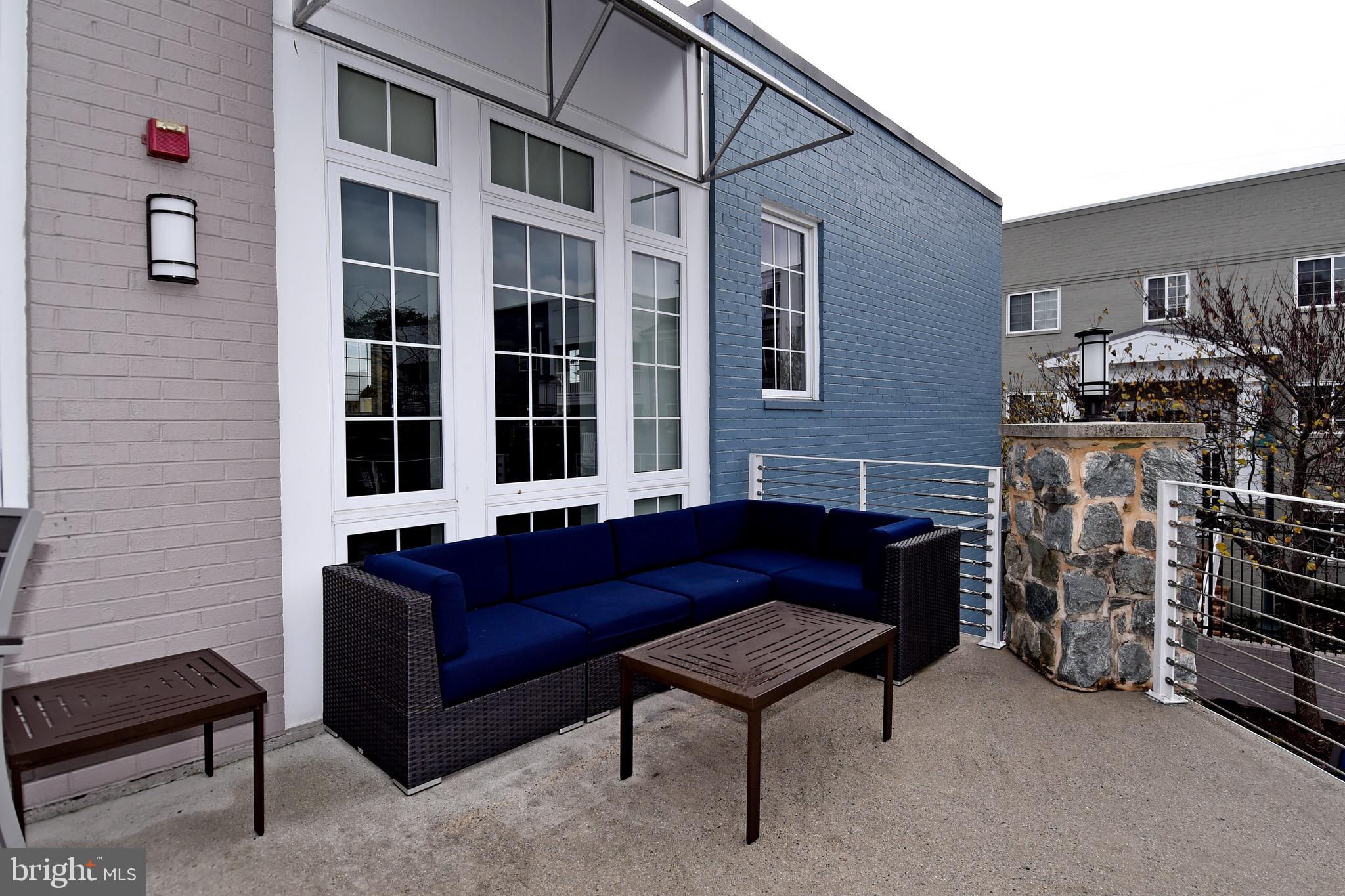 WEST VILLAGE OF SHIRLINGTON - Residential