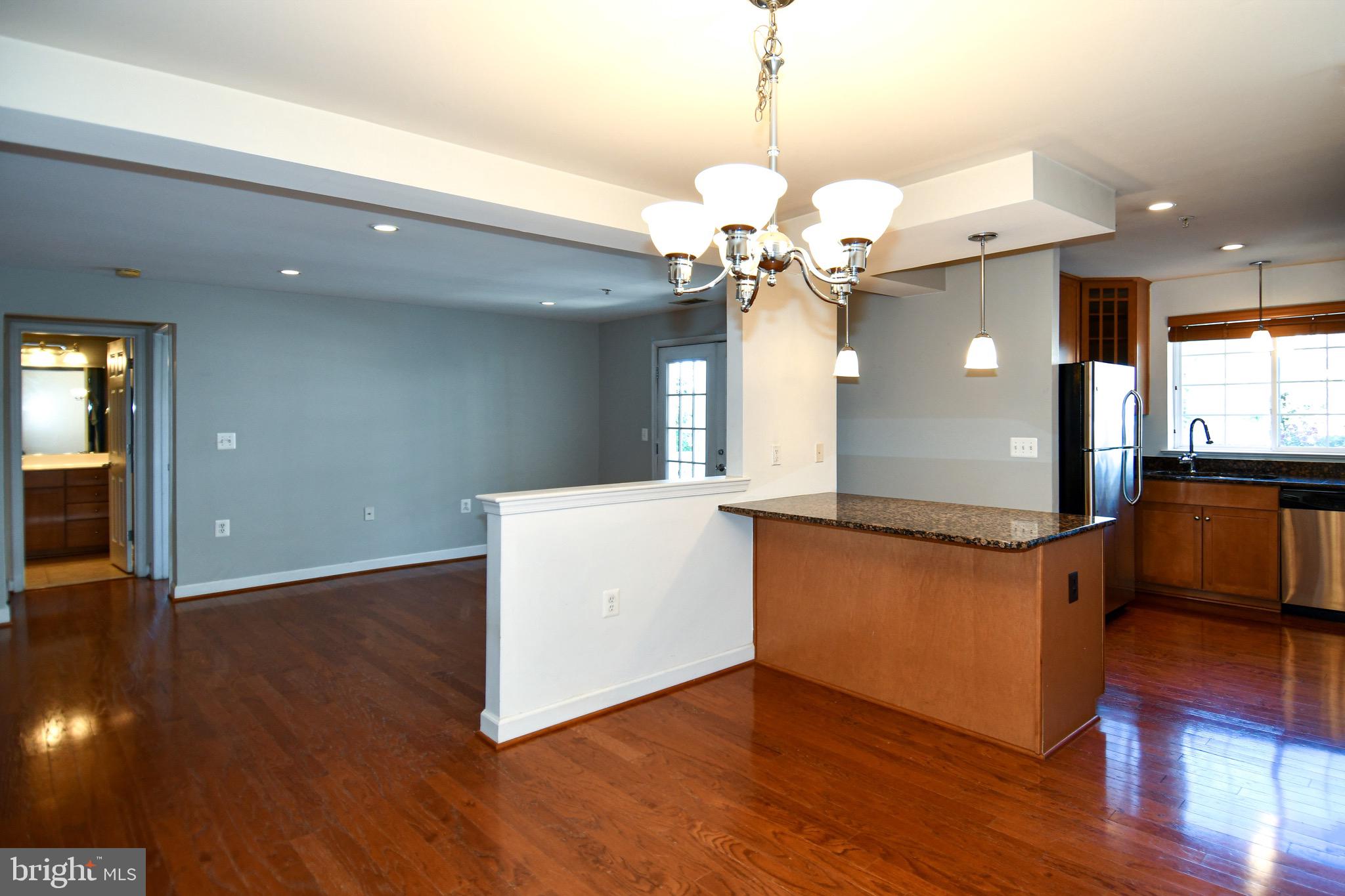 WEST VILLAGE OF SHIRLINGTON - Residential