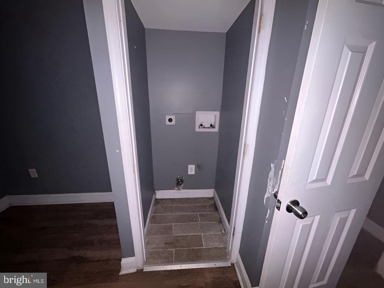 BOOTH-BOYD - Residential