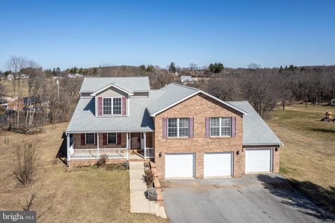 197 ORCHARD HILL DRIVE WESTMINSTER MD 21157