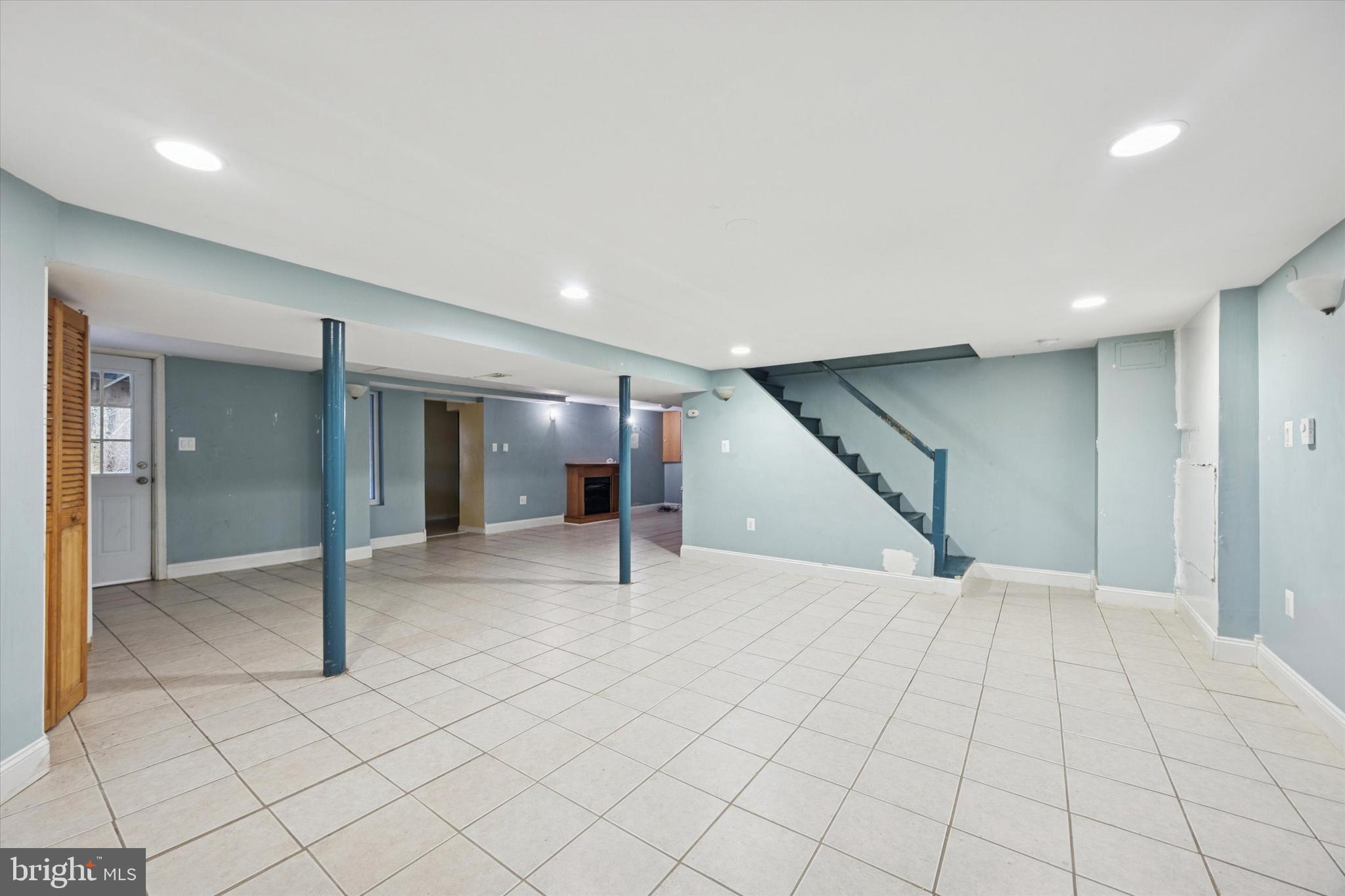 BEATTY HILLS - Residential