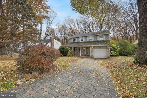 623 OLD SCHOOL HOUSE DRIVE SPRINGFIELD PA 19064