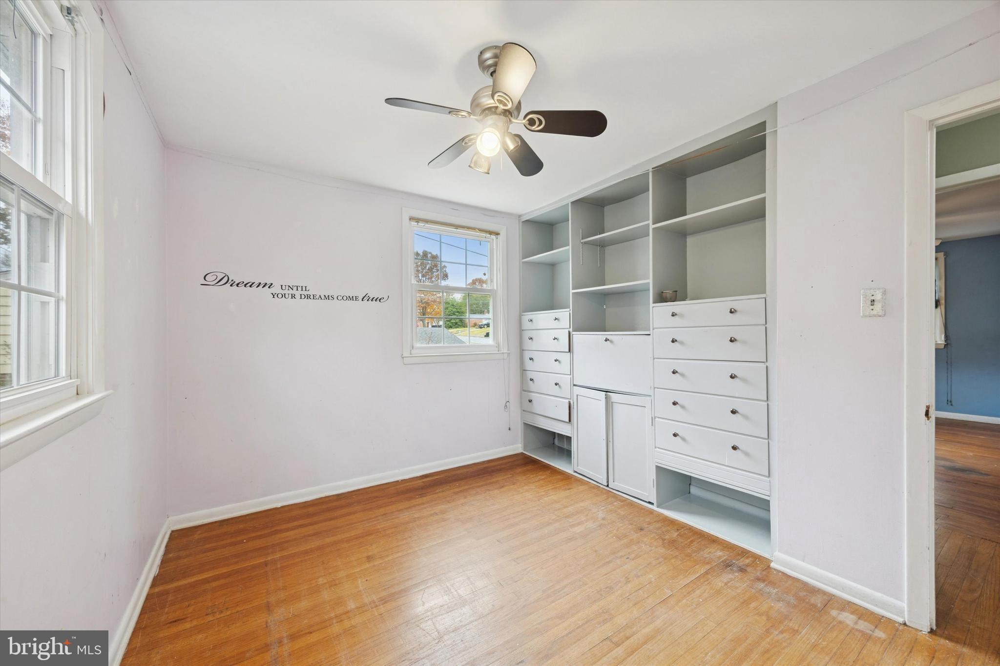 BEATTY HILLS - Residential